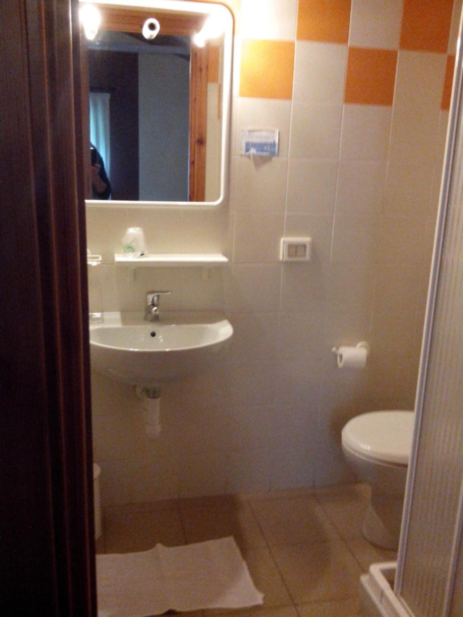 Locanda Del Sorriso Entracque Phòng bức ảnh